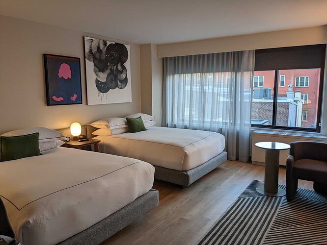 PXL_20221124_205304231