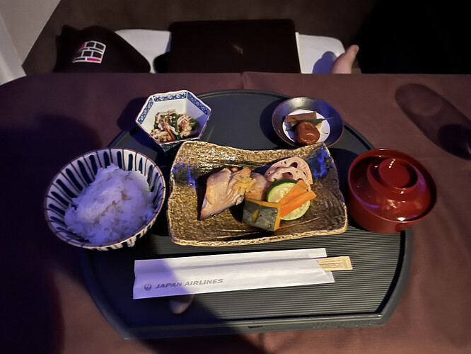 B2ED6648-8342-4E41-800E-320F3848F2DE