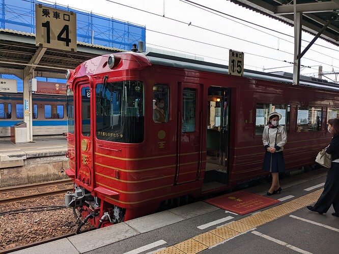 PXL_20230519_231347038