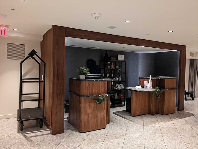 PXL_20221125_002603185