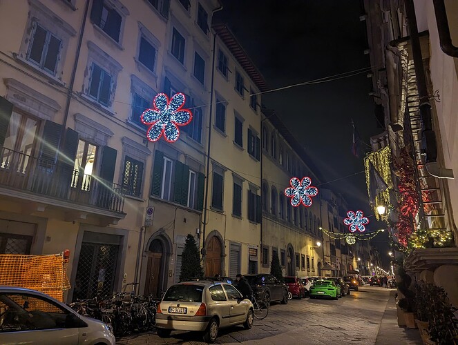 PXL_20221220_211801076