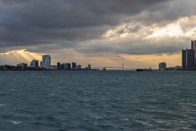 detroit_windsor_sunset_wide_compressed